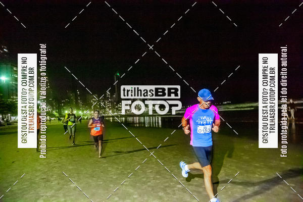Buy your photos of the eventNight Run Balnerio on Fotop