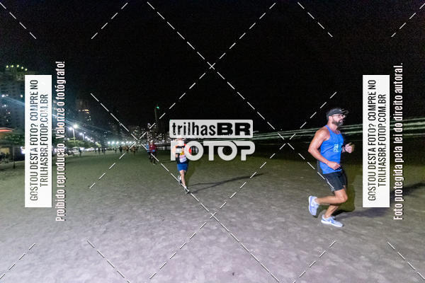 Buy your photos of the eventNight Run Balnerio on Fotop