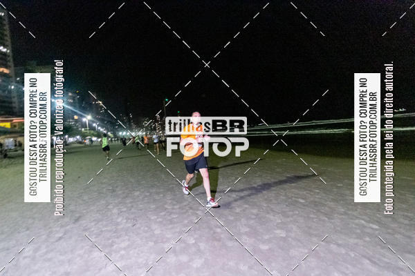 Buy your photos of the eventNight Run Balnerio on Fotop