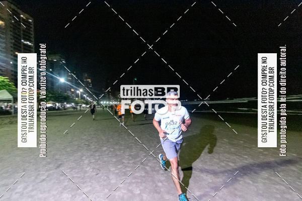 Buy your photos of the eventNight Run Balnerio on Fotop
