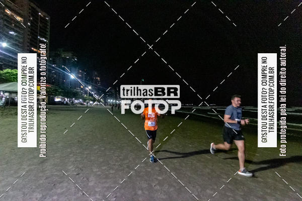 Buy your photos of the eventNight Run Balnerio on Fotop