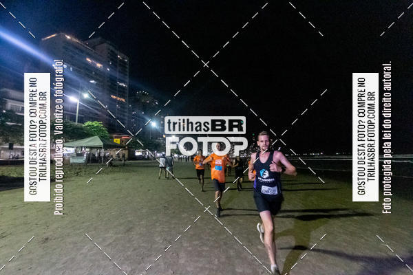 Buy your photos of the eventNight Run Balnerio on Fotop