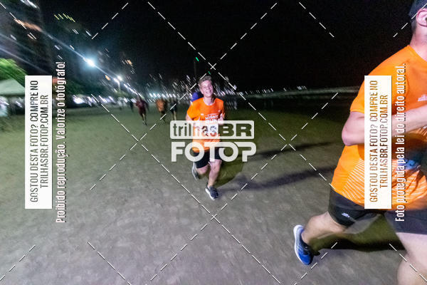 Buy your photos of the eventNight Run Balnerio on Fotop