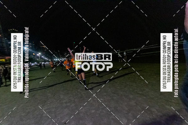 Buy your photos of the eventNight Run Balnerio on Fotop