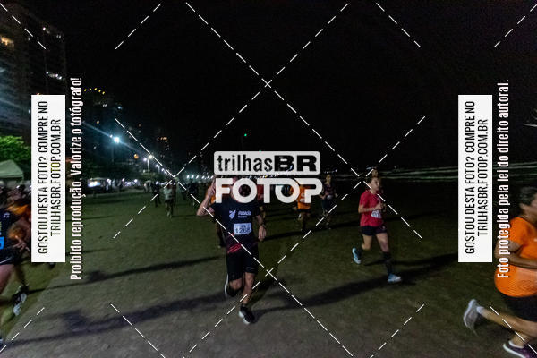 Buy your photos of the eventNight Run Balnerio on Fotop