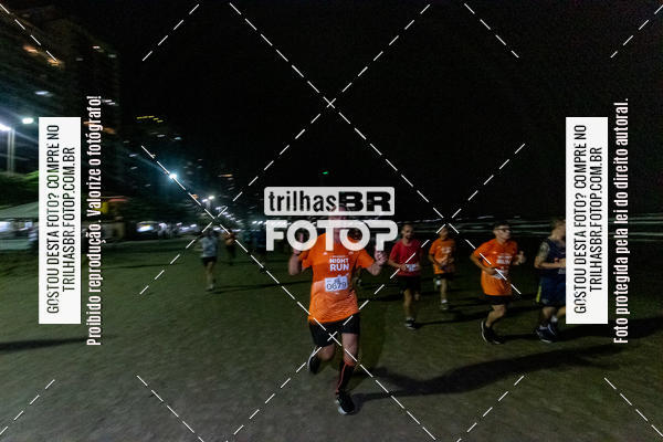 Buy your photos of the eventNight Run Balnerio on Fotop