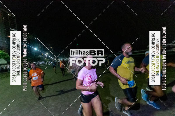 Buy your photos of the eventNight Run Balnerio on Fotop