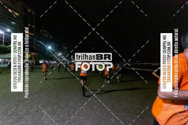 Buy your photos of the eventNight Run Balnerio on Fotop