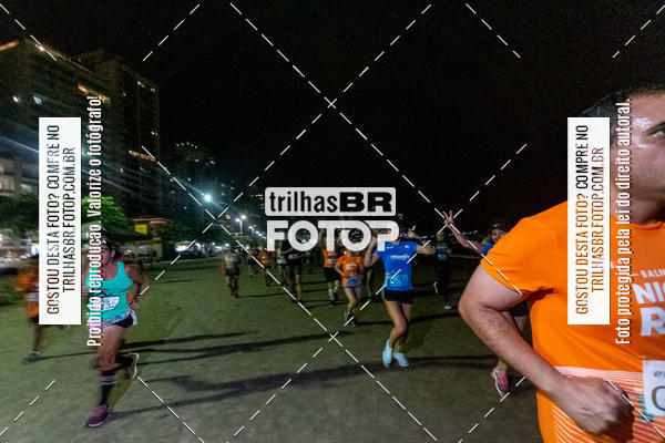 Buy your photos of the eventNight Run Balnerio on Fotop
