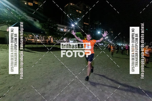 Buy your photos of the eventNight Run Balnerio on Fotop