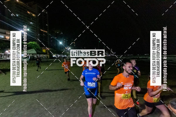 Buy your photos of the eventNight Run Balnerio on Fotop