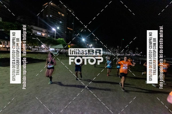 Buy your photos of the eventNight Run Balnerio on Fotop