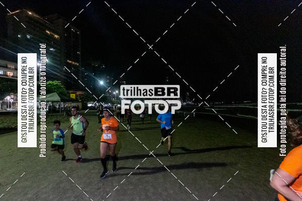 Buy your photos of the eventNight Run Balnerio on Fotop