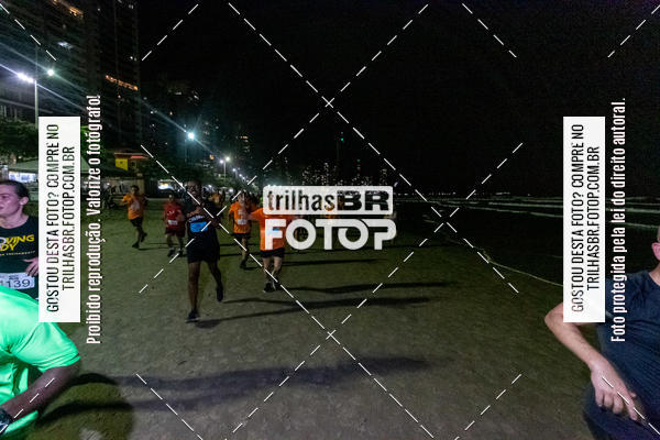 Buy your photos of the eventNight Run Balnerio on Fotop