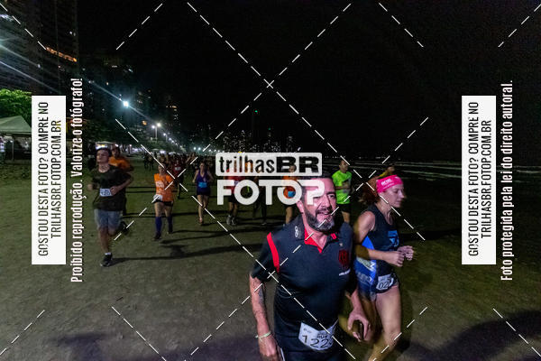 Buy your photos of the eventNight Run Balnerio on Fotop