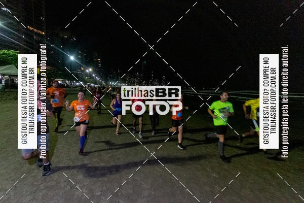 Buy your photos of the eventNight Run Balnerio on Fotop