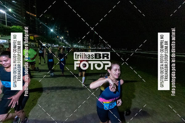 Buy your photos of the eventNight Run Balnerio on Fotop