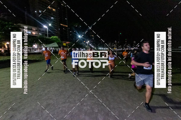 Buy your photos of the eventNight Run Balnerio on Fotop