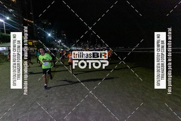 Buy your photos of the eventNight Run Balnerio on Fotop