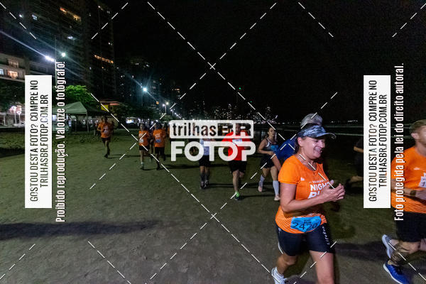 Buy your photos of the eventNight Run Balnerio on Fotop