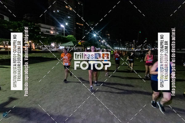 Buy your photos of the eventNight Run Balnerio on Fotop