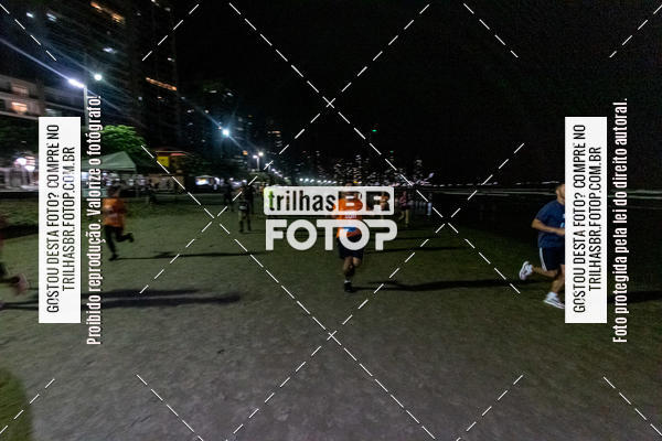 Buy your photos of the eventNight Run Balnerio on Fotop