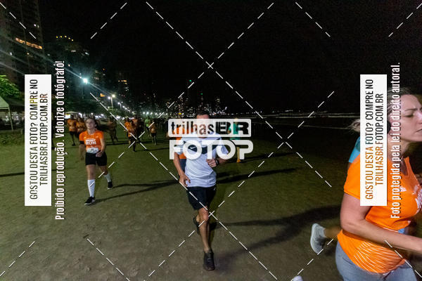 Buy your photos of the eventNight Run Balnerio on Fotop