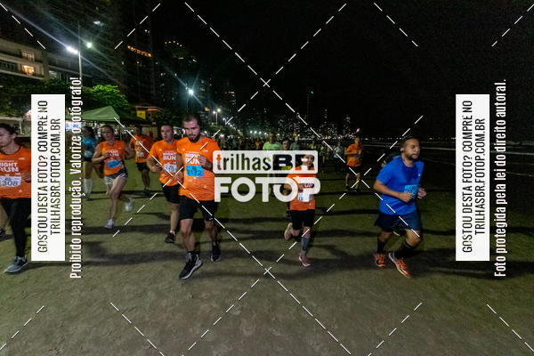 Buy your photos of the eventNight Run Balnerio on Fotop