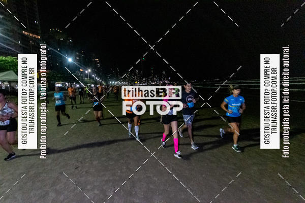 Buy your photos of the eventNight Run Balnerio on Fotop