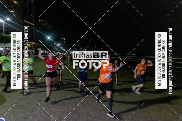 Buy your photos of the eventNight Run Balnerio on Fotop