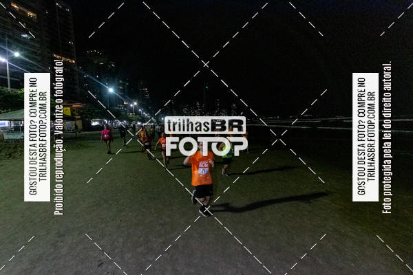 Buy your photos of the eventNight Run Balnerio on Fotop