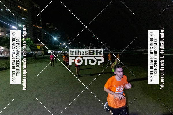 Buy your photos of the eventNight Run Balnerio on Fotop