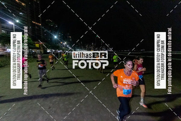 Buy your photos of the eventNight Run Balnerio on Fotop