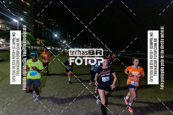 Buy your photos of the eventNight Run Balnerio on Fotop
