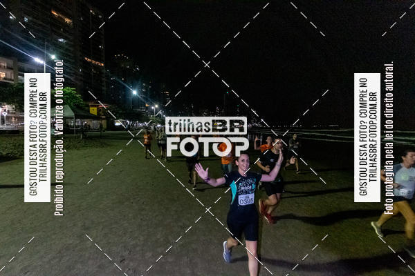 Buy your photos of the eventNight Run Balnerio on Fotop