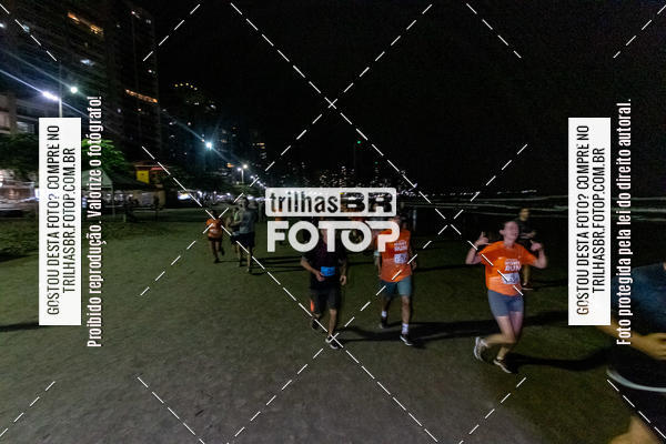 Buy your photos of the eventNight Run Balnerio on Fotop