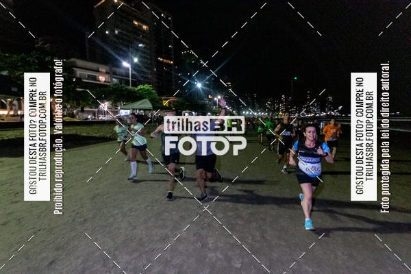 Buy your photos of the eventNight Run Balnerio on Fotop