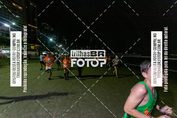 Buy your photos of the eventNight Run Balnerio on Fotop