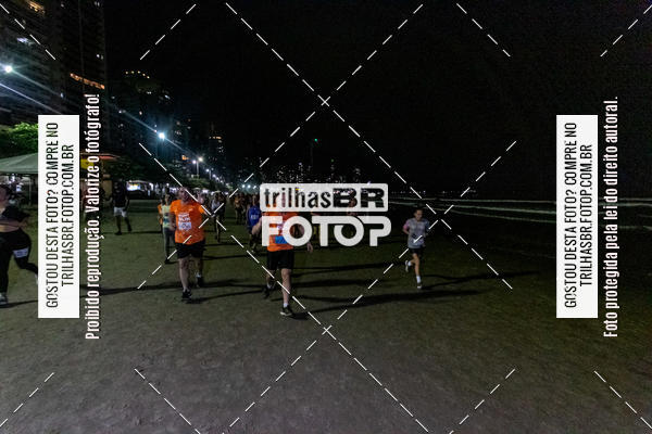 Buy your photos of the eventNight Run Balnerio on Fotop