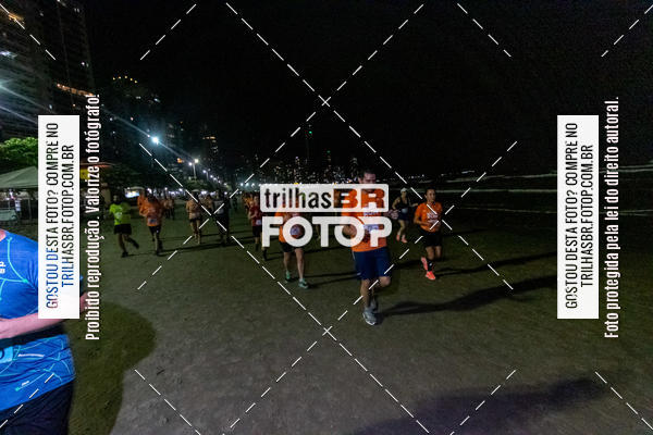 Buy your photos of the eventNight Run Balnerio on Fotop