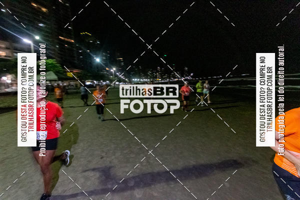 Buy your photos of the eventNight Run Balnerio on Fotop