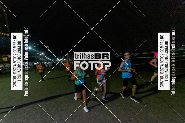 Buy your photos of the eventNight Run Balnerio on Fotop