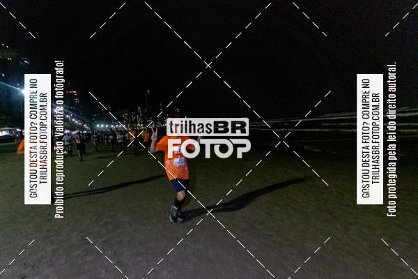 Buy your photos of the eventNight Run Balnerio on Fotop