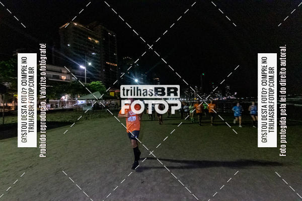 Buy your photos of the eventNight Run Balnerio on Fotop