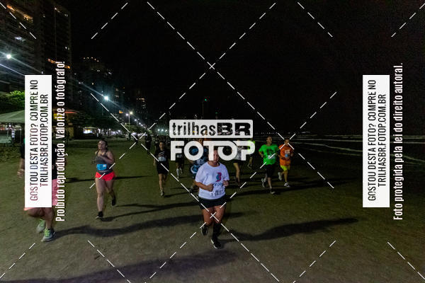 Buy your photos of the eventNight Run Balnerio on Fotop