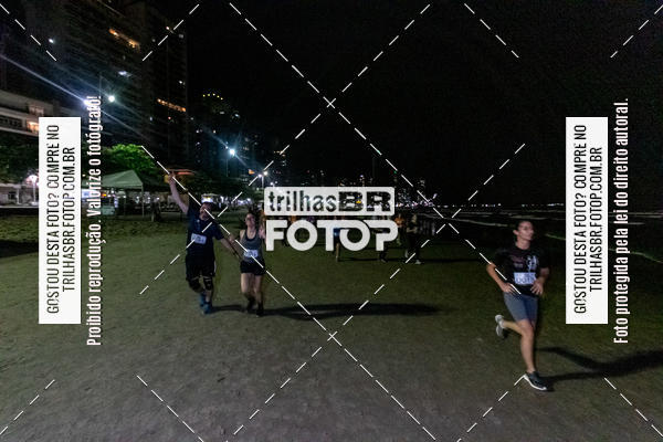 Buy your photos of the eventNight Run Balnerio on Fotop