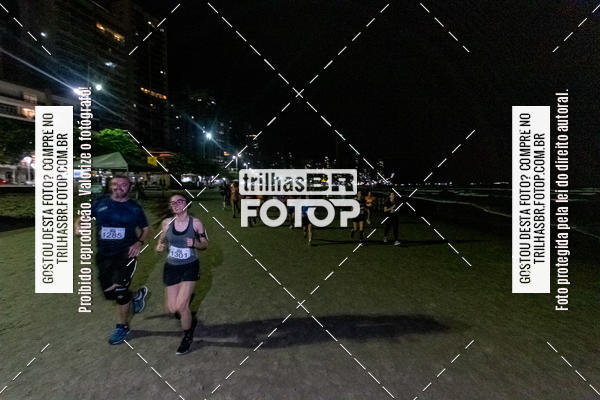 Buy your photos of the eventNight Run Balnerio on Fotop
