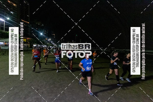 Buy your photos of the eventNight Run Balnerio on Fotop