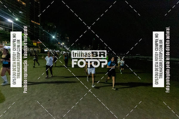 Buy your photos of the eventNight Run Balnerio on Fotop