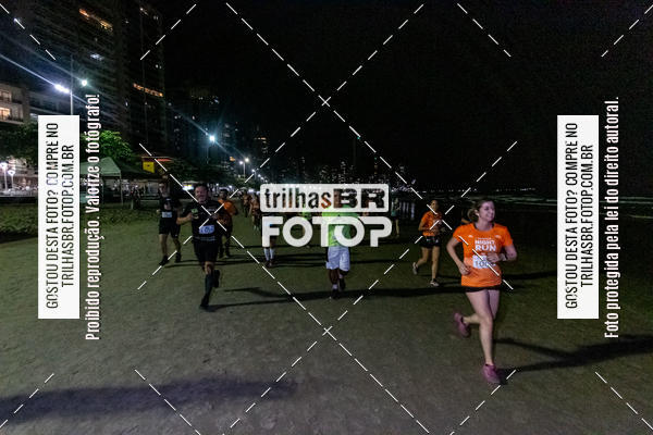 Buy your photos of the eventNight Run Balnerio on Fotop